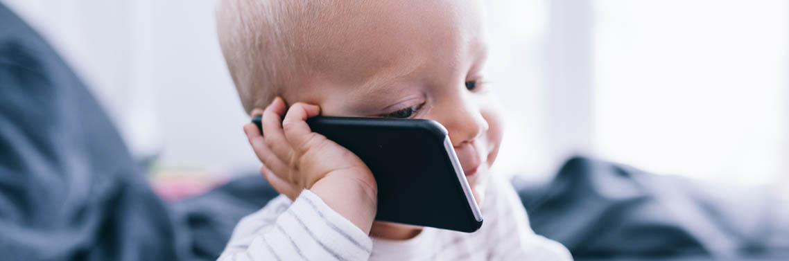 Téléphone portable pour enfant : à quel âge et lequel choisir ?